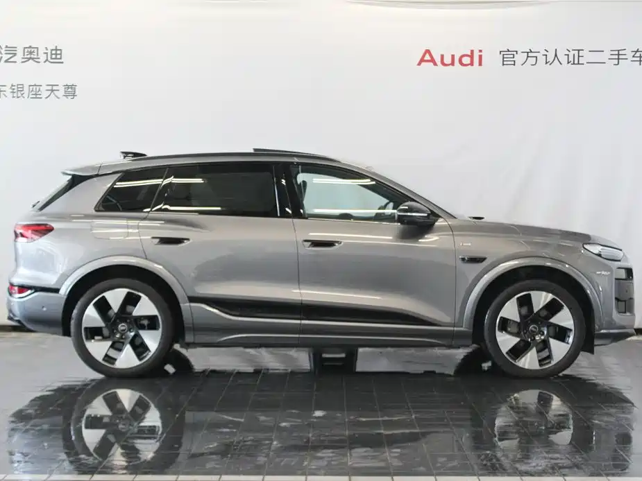 Audi Q6L e-tron — фото 4