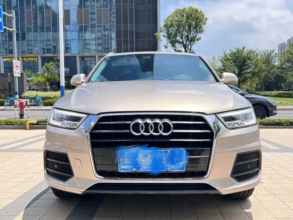 Audi Q3 — фото 3