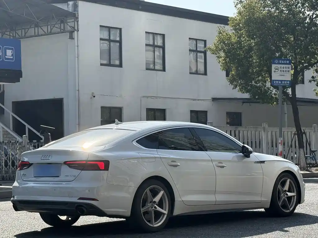 Audi A5 (Import) — фото 6