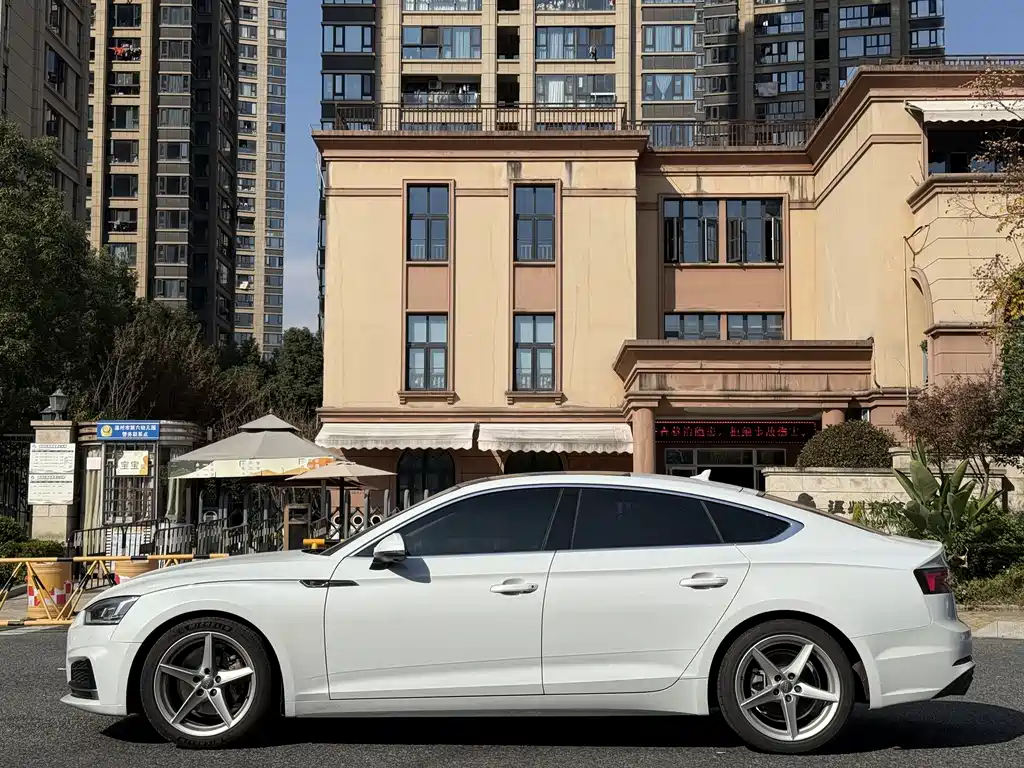 Audi A5 (Import) — фото 8