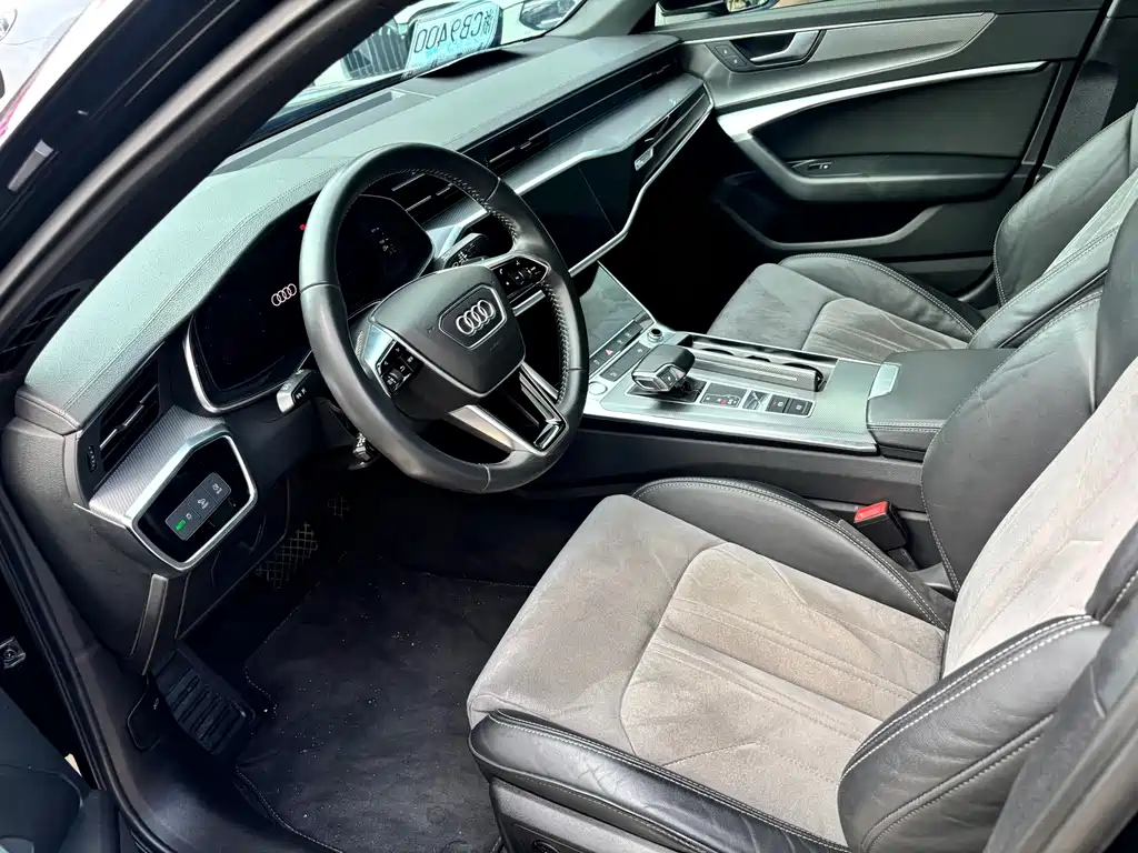 Audi A6L — фото 9