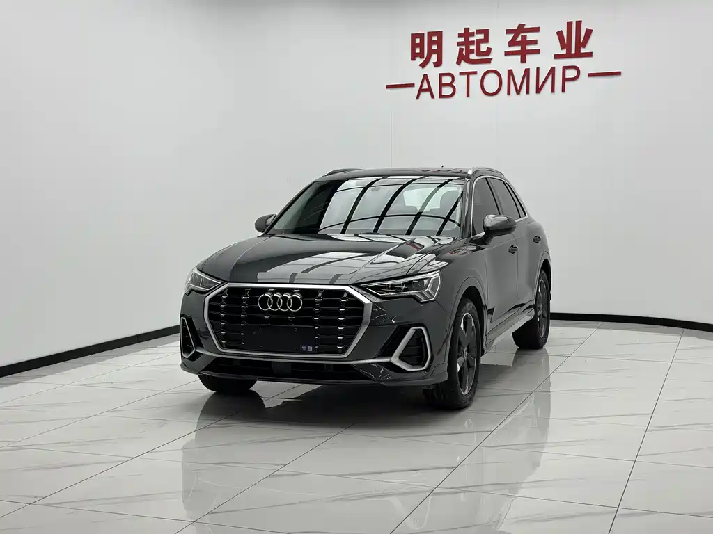 Audi Q3 — фото 4