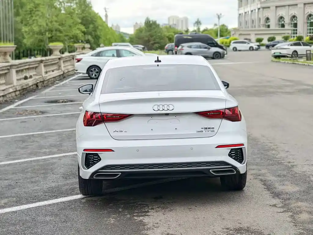 Audi A3 — фото 5
