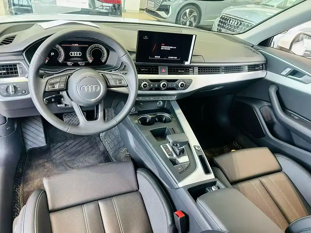 Audi A4L — фото 3