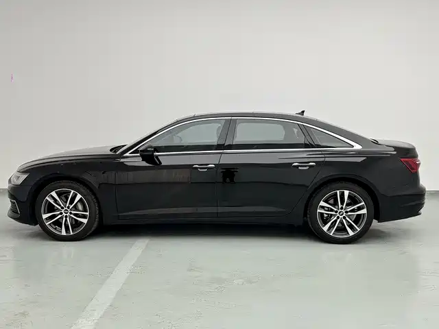 Audi A6L — фото 4
