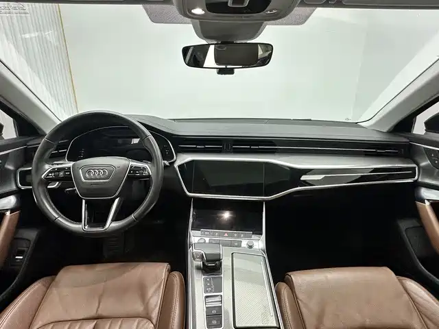 Audi A6L — фото 5