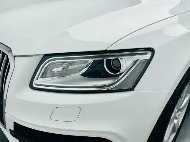 Audi Q5 — фото 19