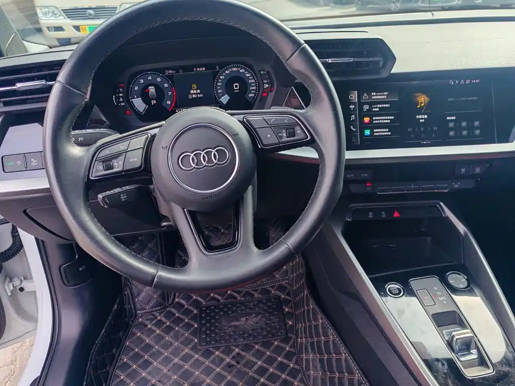 Audi A3 — фото 11