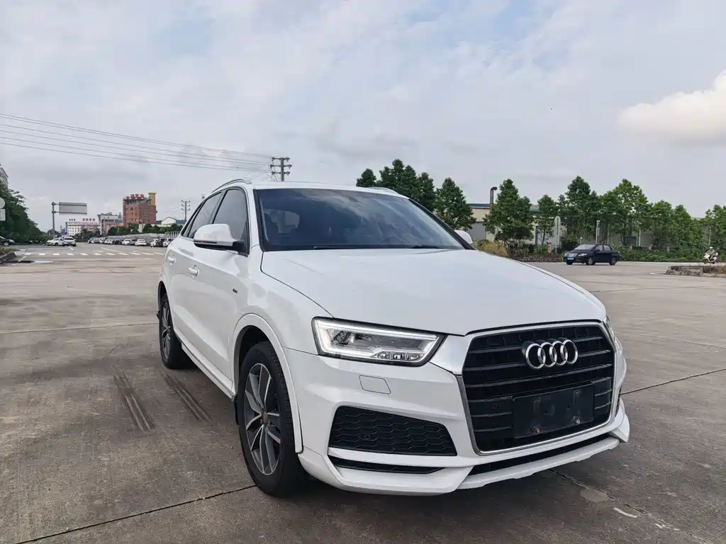 Audi Q3 — фото 3