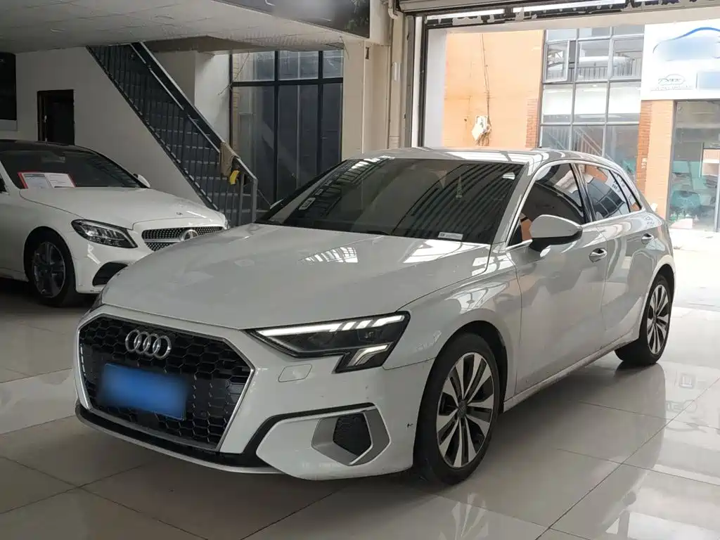 Audi A3 — фото 2