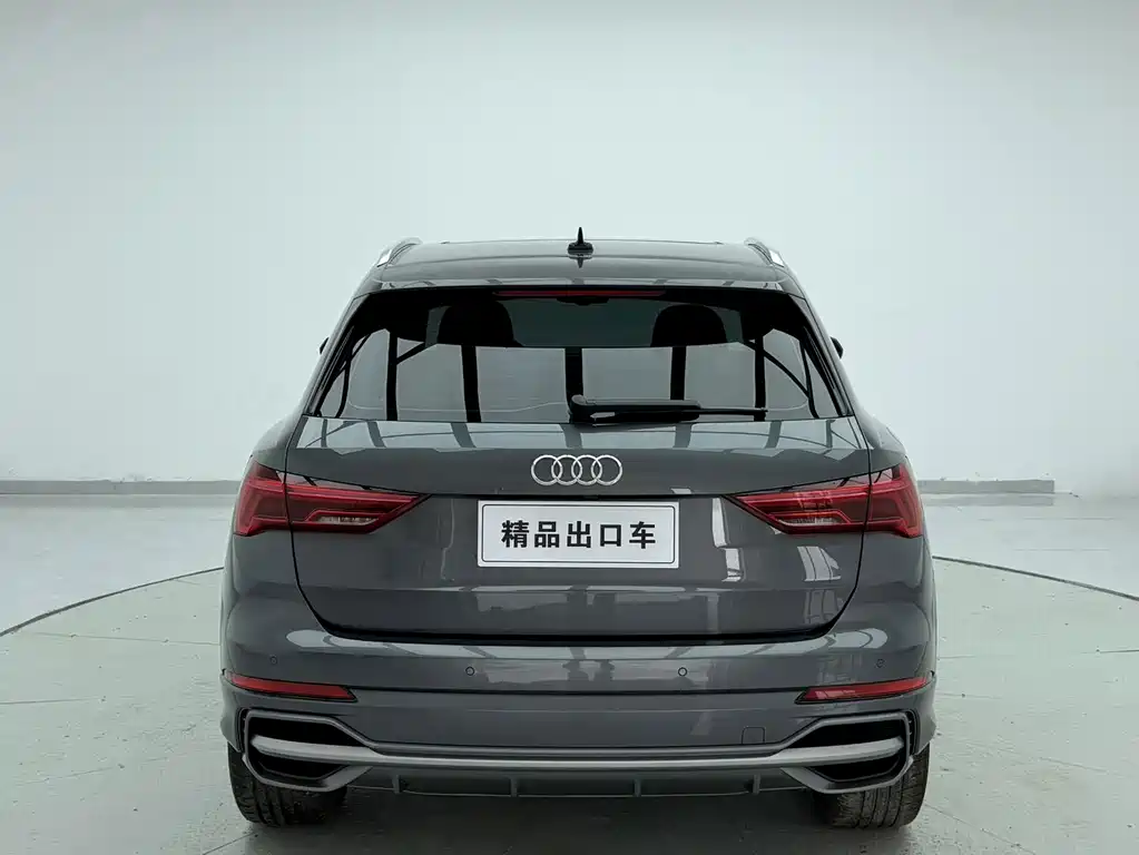 Audi Q3 — фото 3