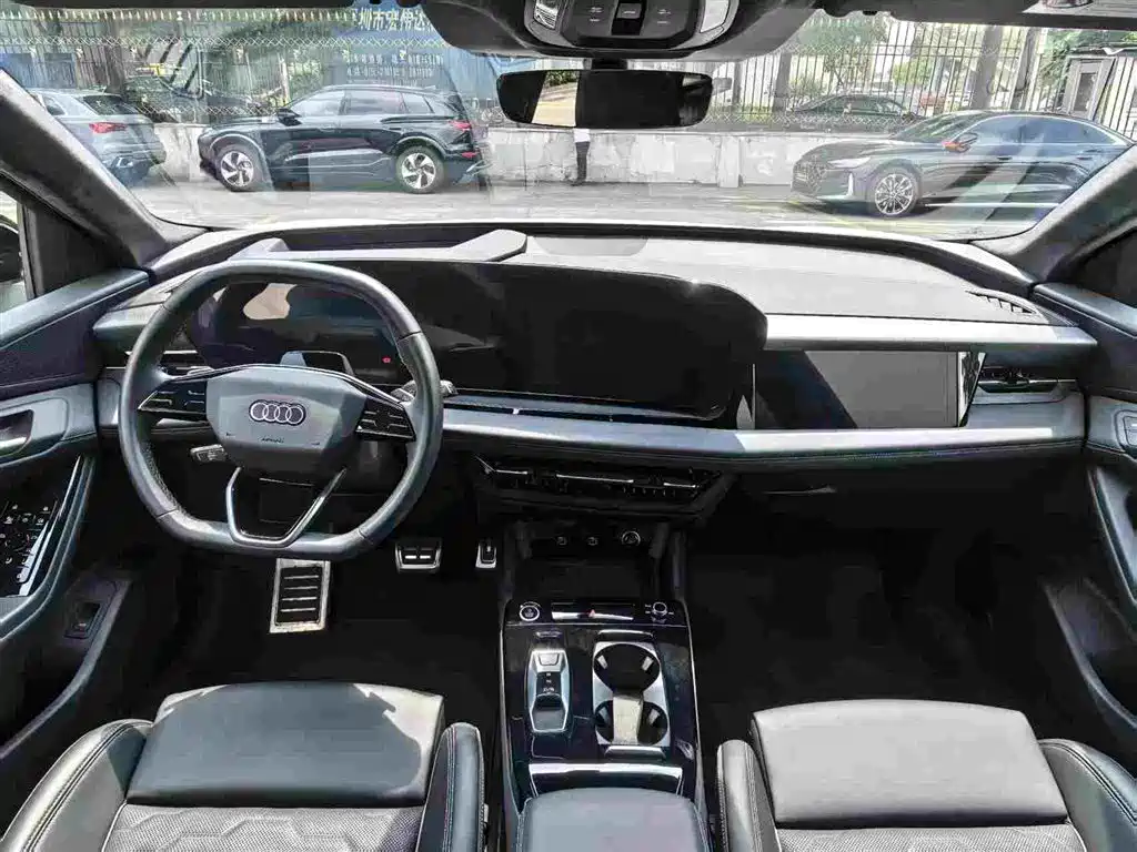 Audi Q6L e-tron — фото 6