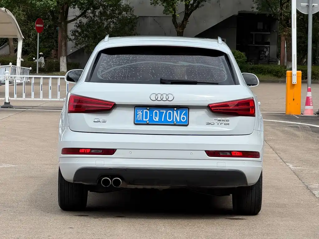 Audi Q3 — фото 5