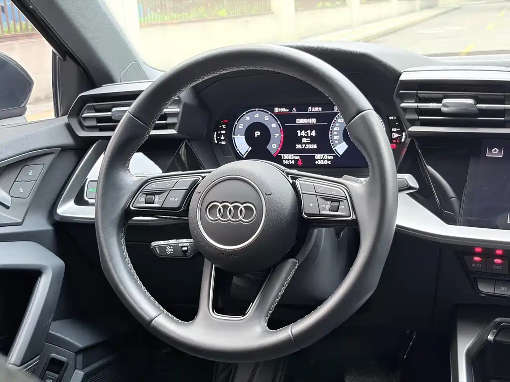 Audi A3 — фото 21