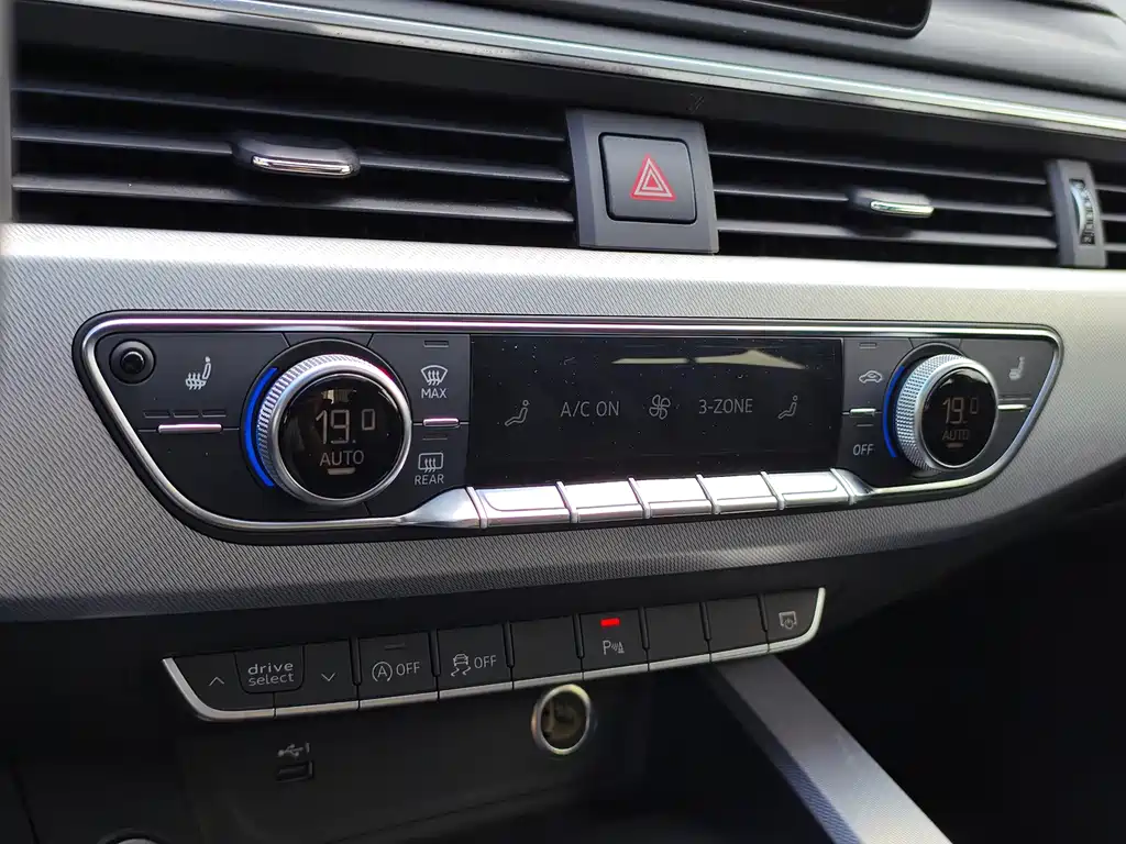 Audi A5 (Import) — фото 34