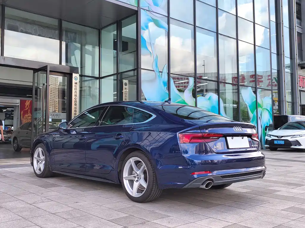 Audi A5 (Import) — фото 6