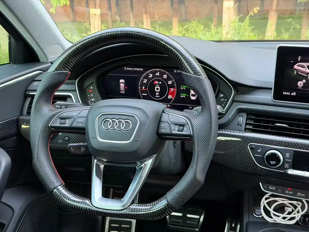 Audi A4 (Import) — фото 7