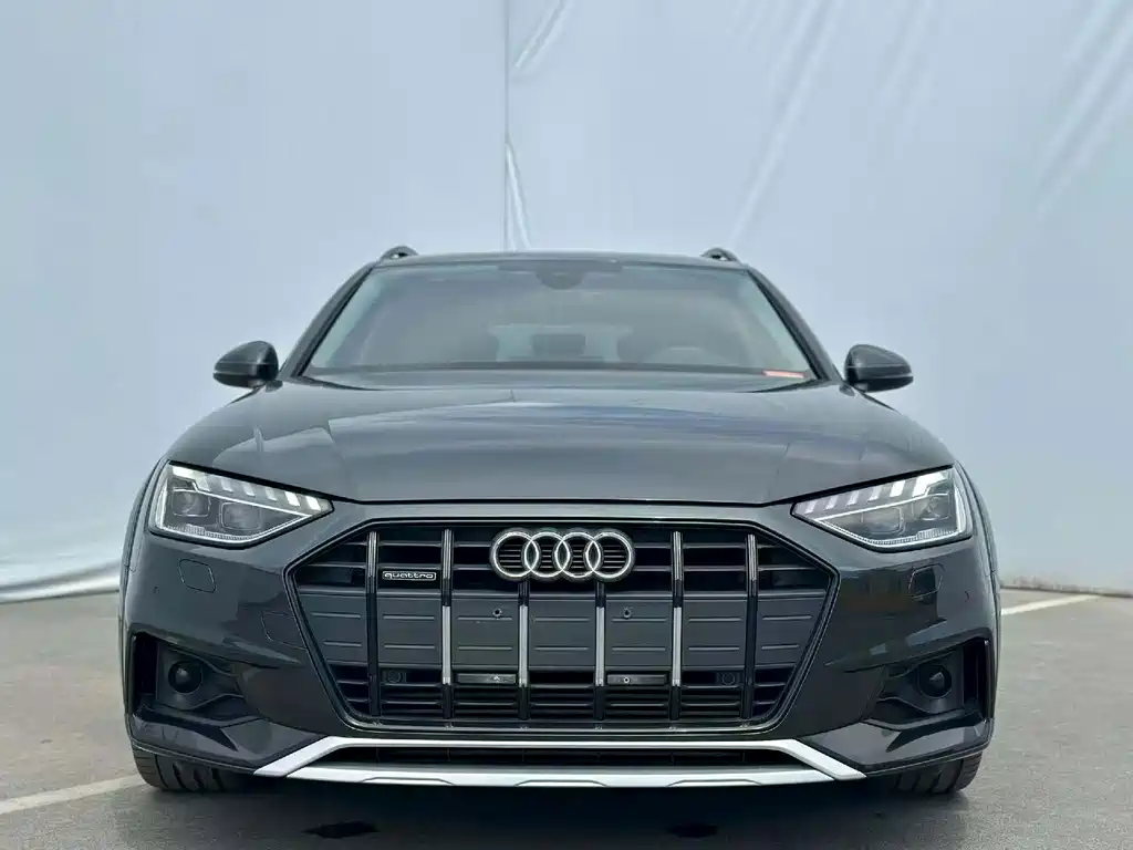 Audi A4 (Import) — фото 2