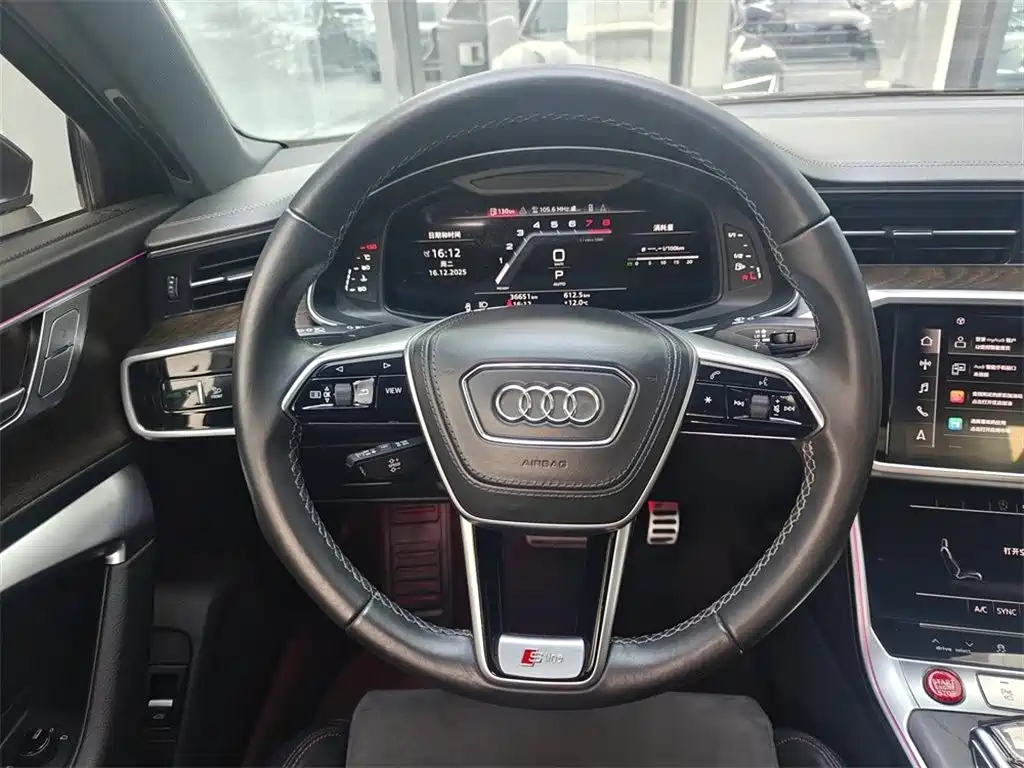 Audi A6L — фото 10