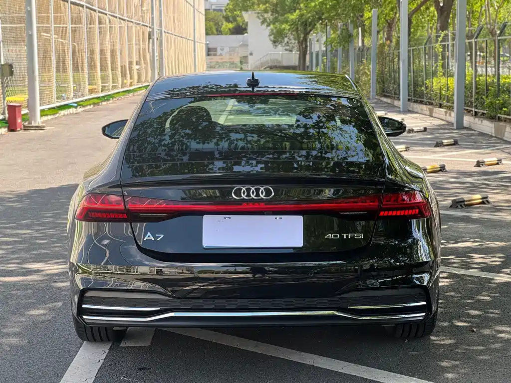 Audi A7 — фото 5