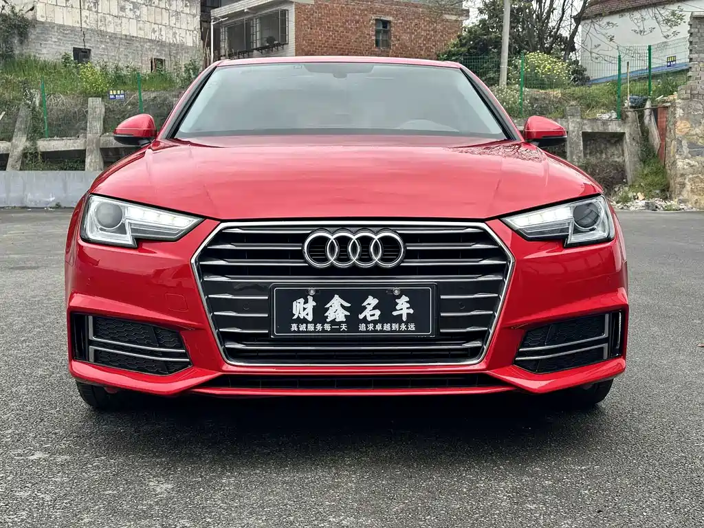 Audi A4L — фото 2