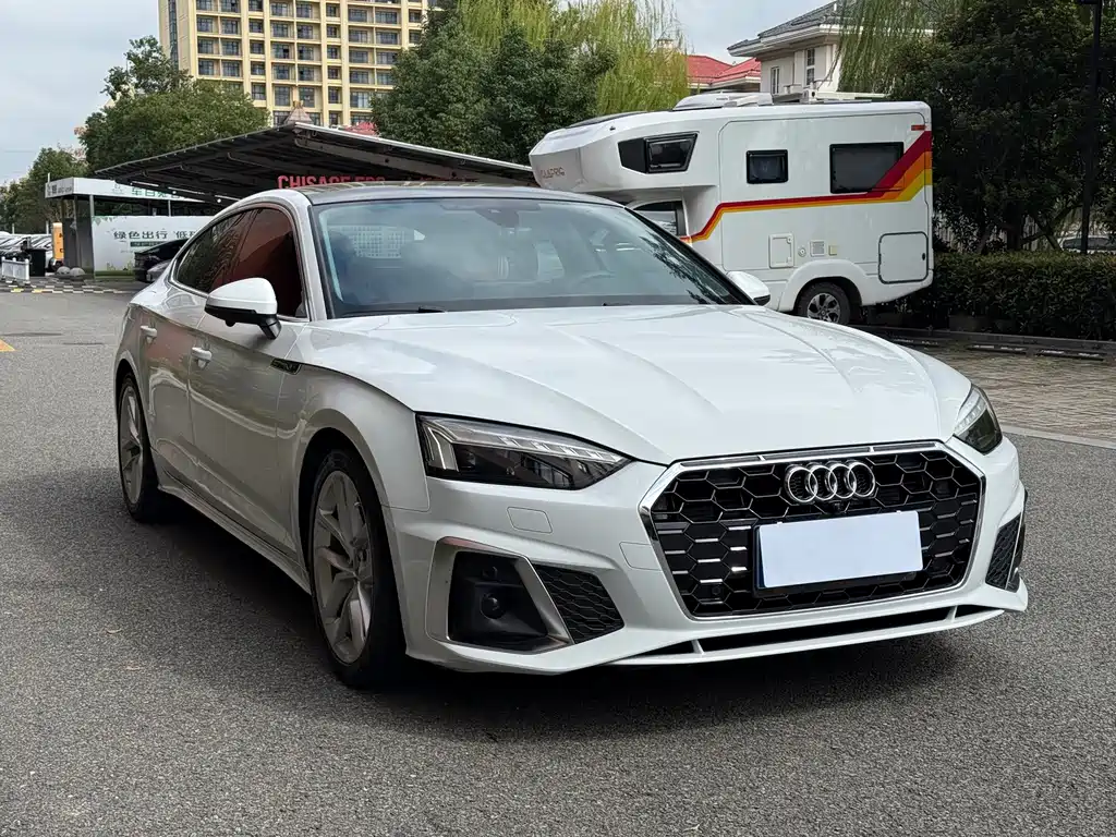 Audi A5 (Import) — фото 3