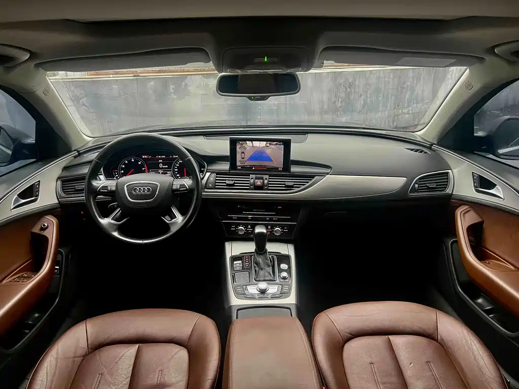 Audi A6L — фото 5