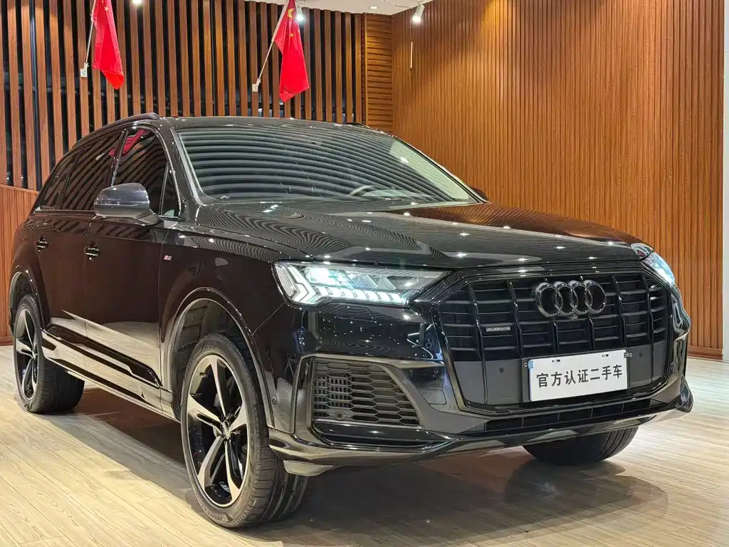 Audi Q7 — фото 3