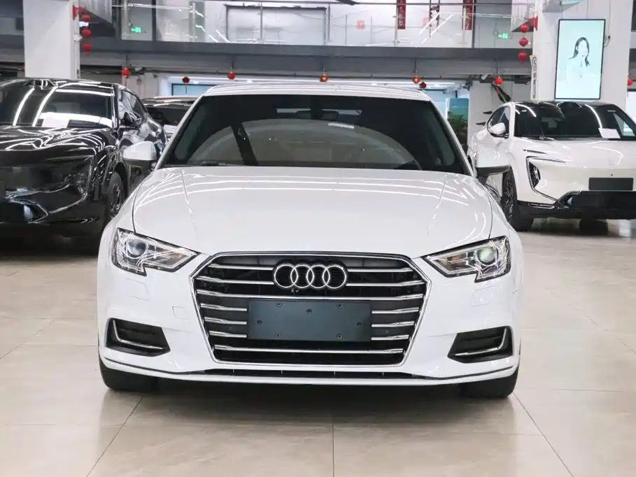 Audi A3 — фото 2