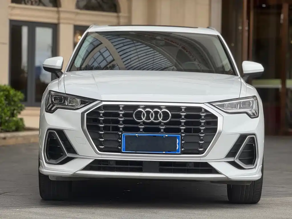 Audi Q3 — фото 2