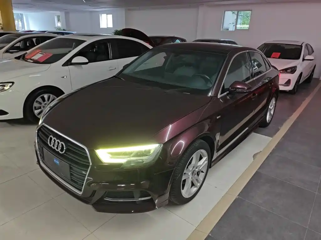 Audi A3 — фото 2