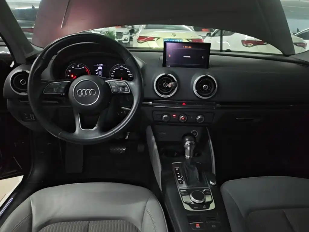 Audi A3 — фото 10