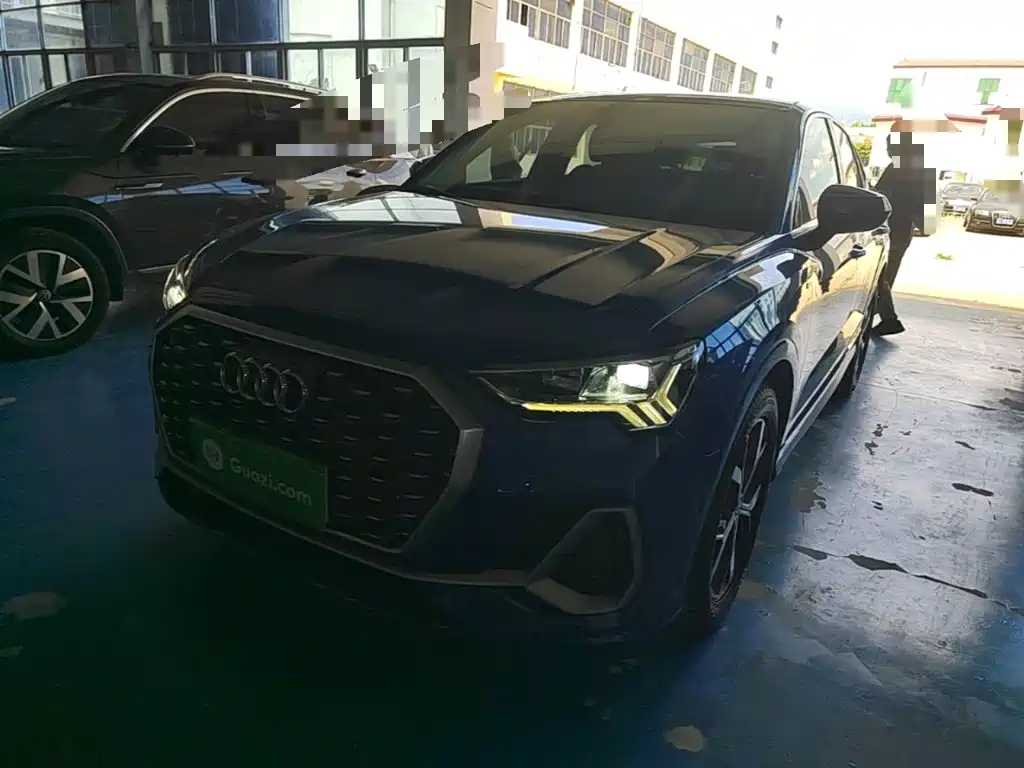 Audi Q3 Sportback — фото 2