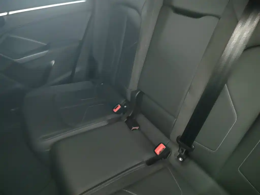 Audi Q3 Sportback — фото 17
