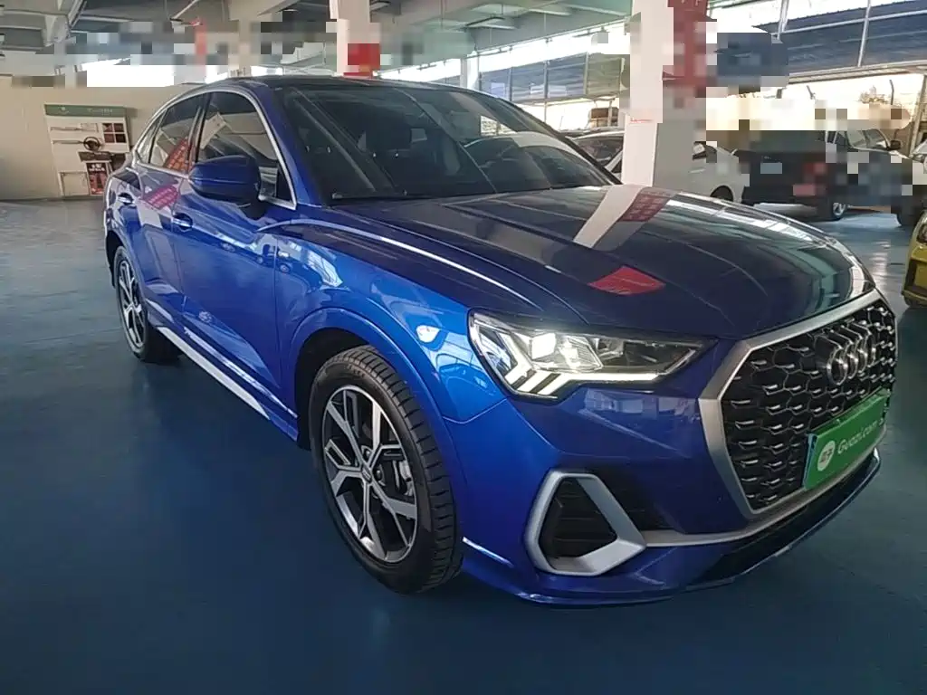 Audi Q3 Sportback — фото 4