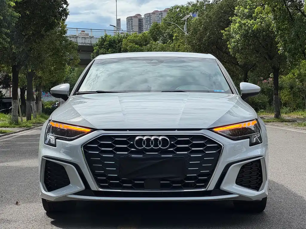 Audi A3 — фото 2