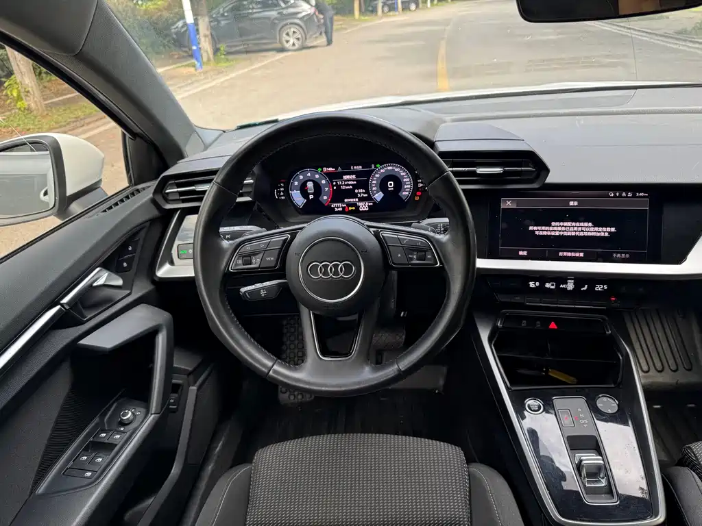 Audi A3 — фото 13