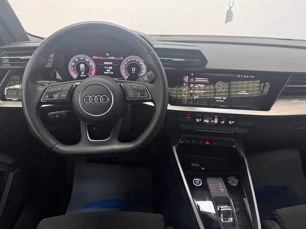 Audi A3 — фото 15