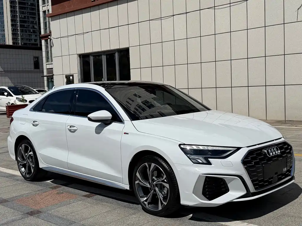 Audi A3 — фото 3