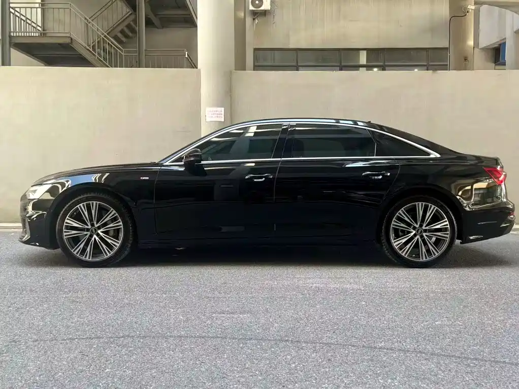 Audi A6L — фото 3