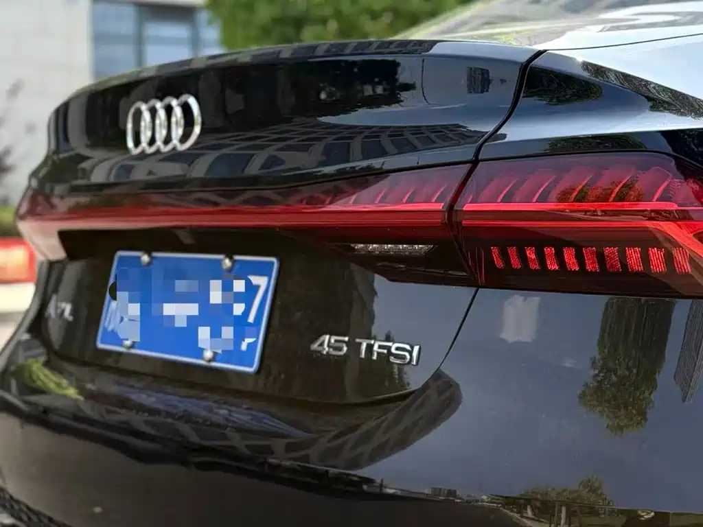 Audi A7L — фото 4