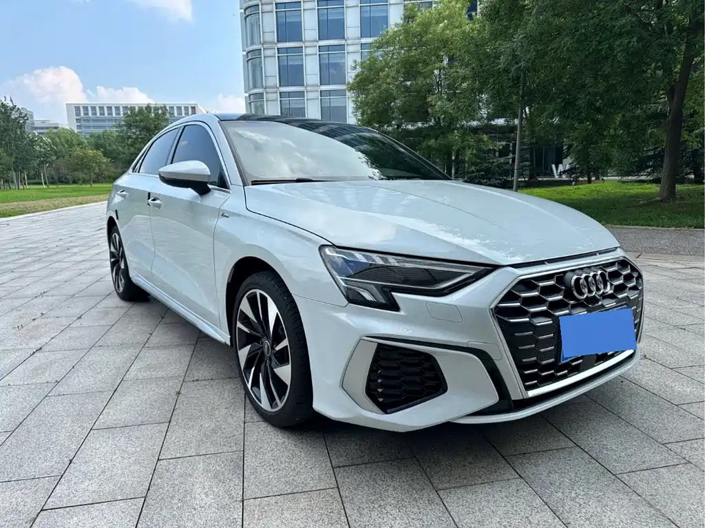 Audi A3 — фото 3