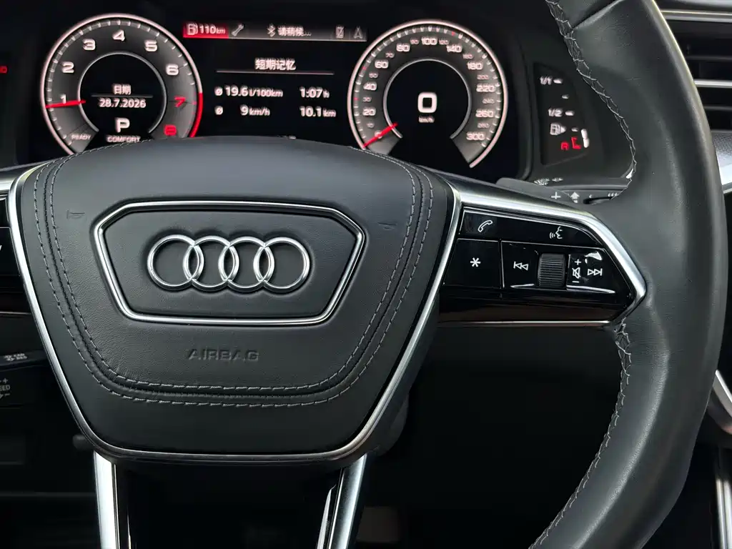 Audi A6L — фото 18