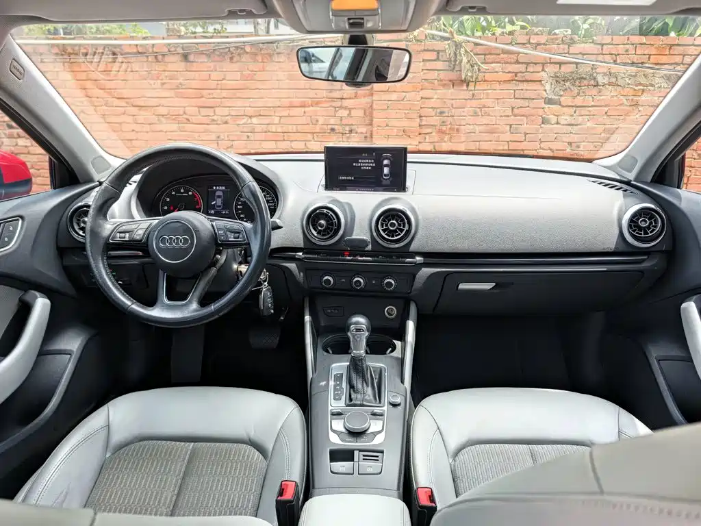 Audi A3 — фото 23