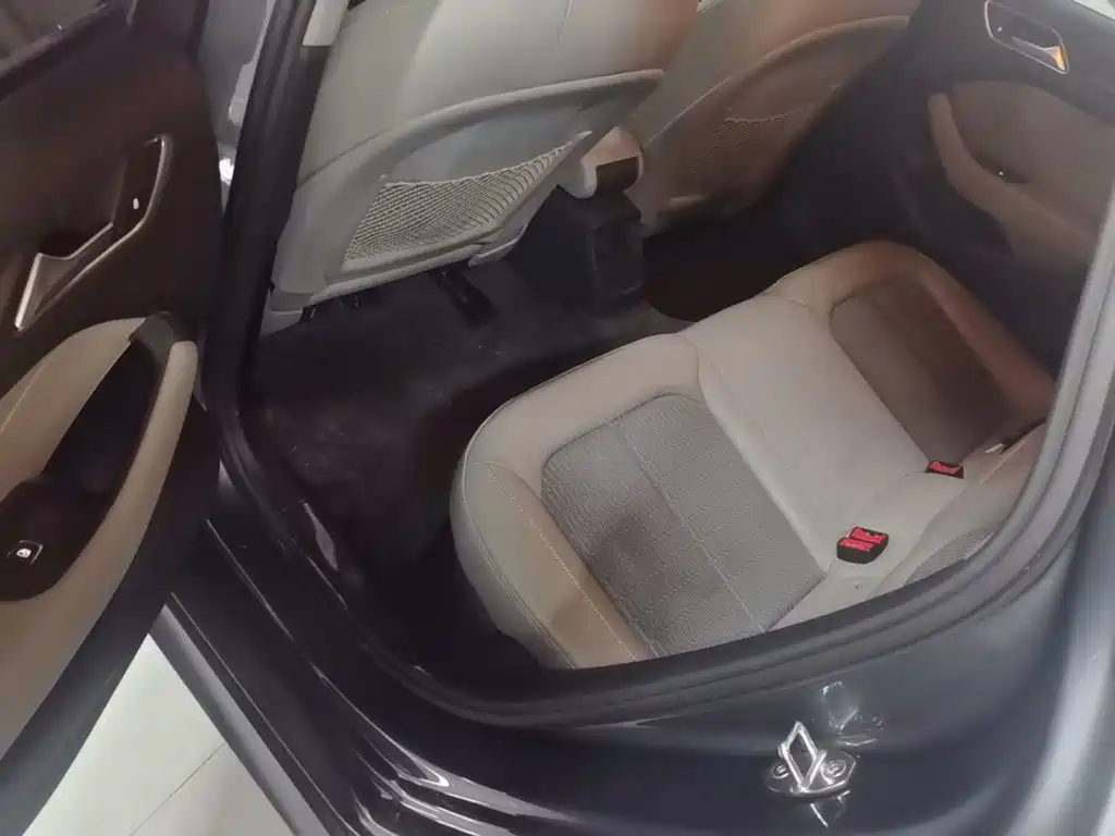 Audi A3 — фото 17
