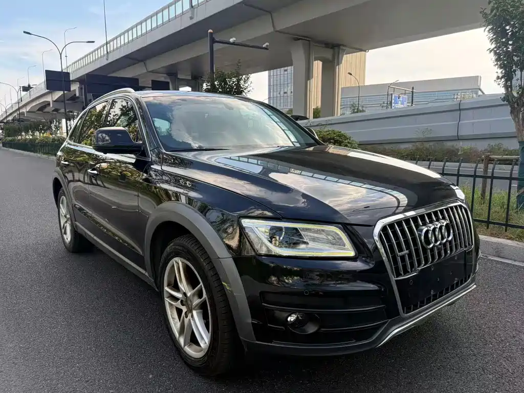 Audi Q5 — фото 3