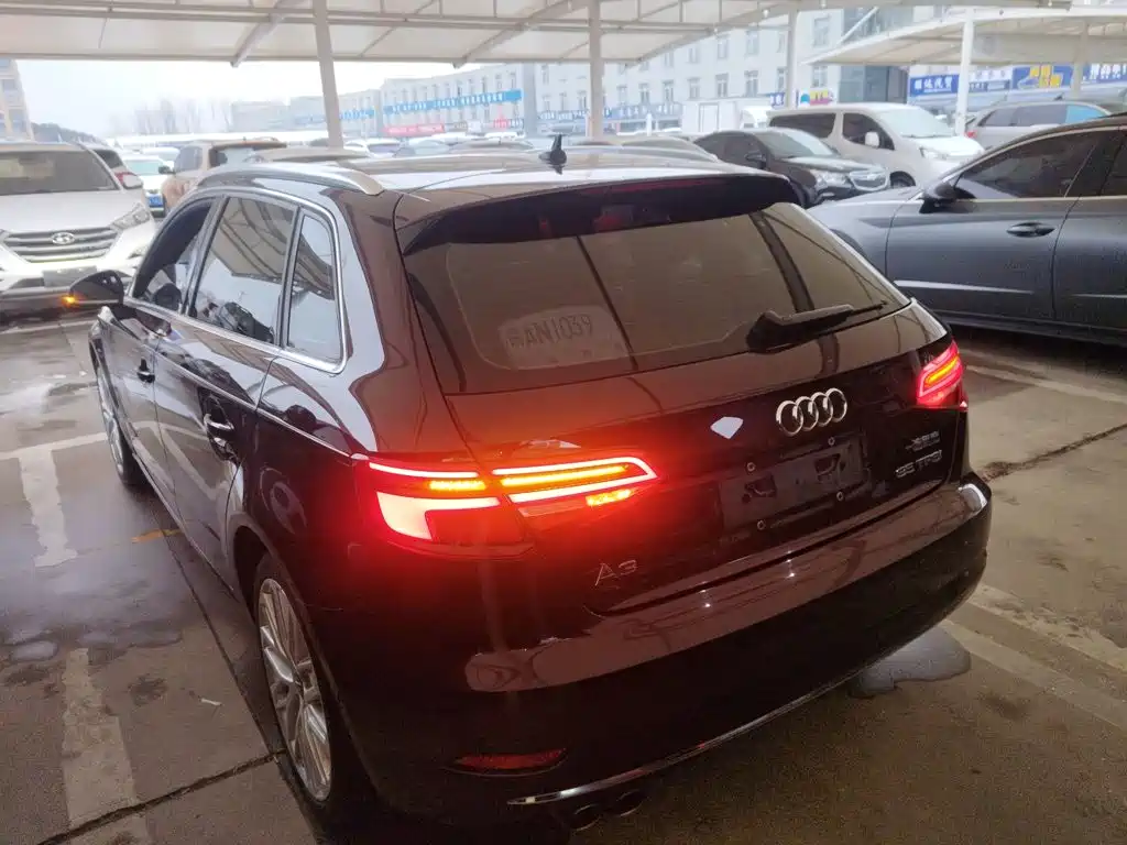 Audi A3 — фото 23