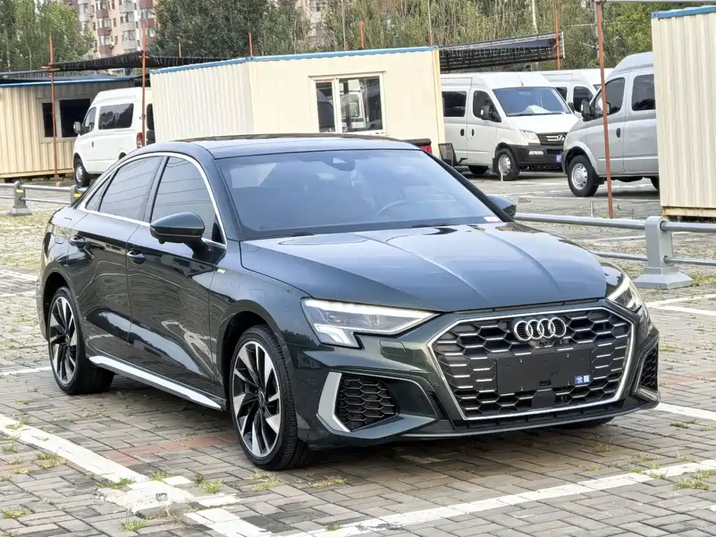 Audi A3 — фото 3