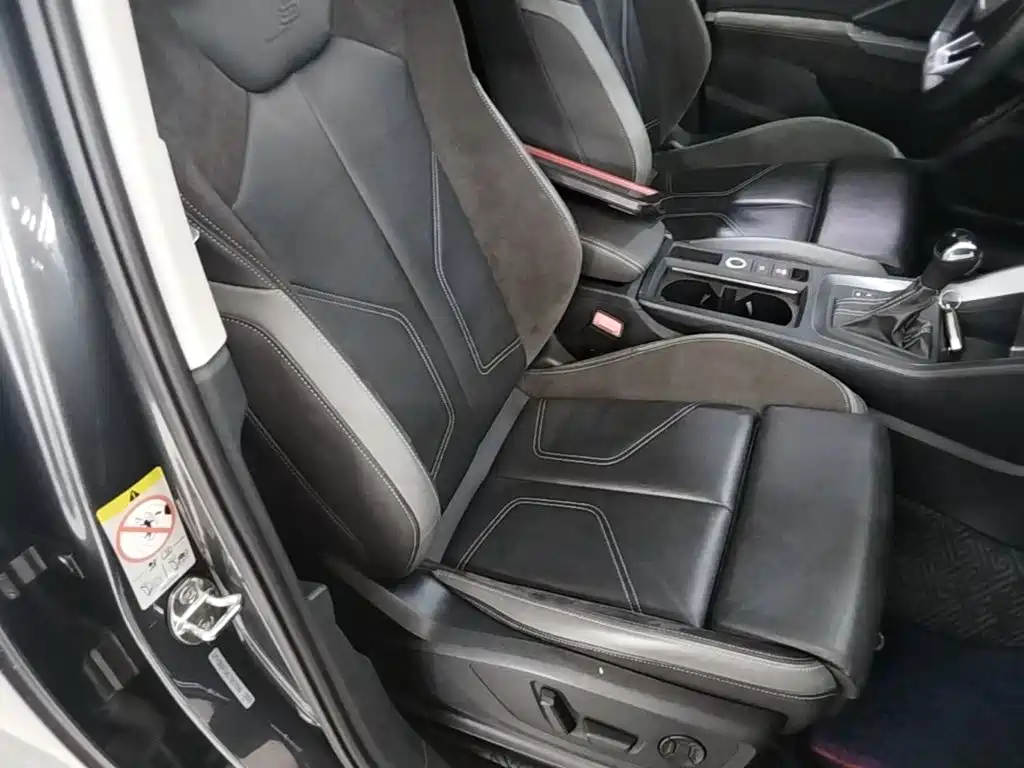 Audi Q3 Sportback — фото 20