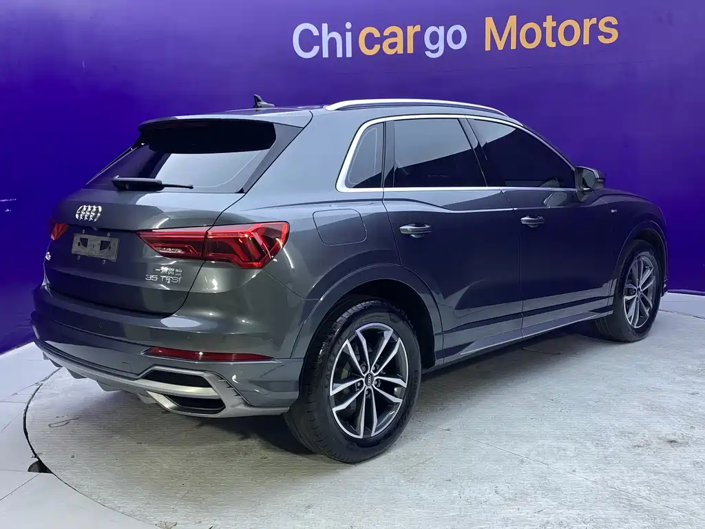 Audi Q3 — фото 4